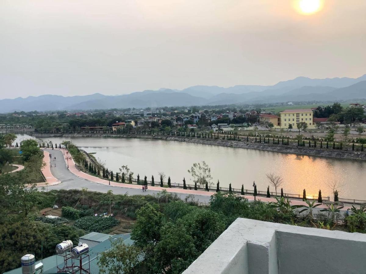 Nha Nghi Minh Thuy Bed & Breakfast Dien Bien Phu Exterior photo
