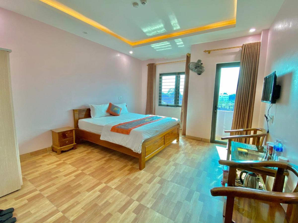 Nha Nghi Minh Thuy Bed & Breakfast Dien Bien Phu Exterior photo